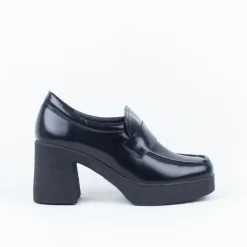 Banish Heel^Tamara London Store