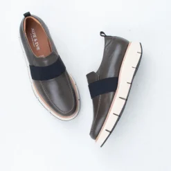 Batty Slip On^Alfie and Evie Best