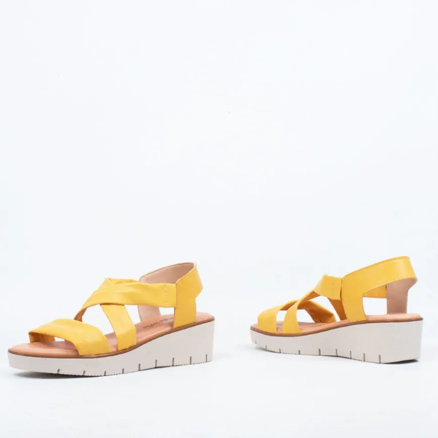 Bonnie Wedge Sandal^X Bonita - Spain Hot