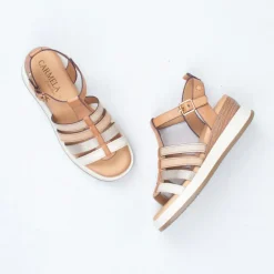 Colette Sandal^Carmela - Spain Online