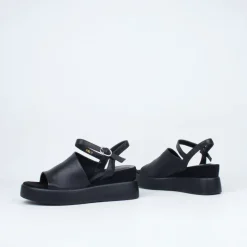Danger Sandal^Mila Raine Hot