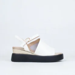 Danger Sandal^Mila Raine Hot