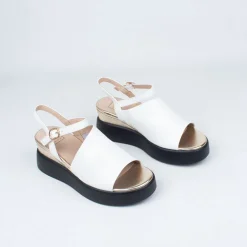 Danger Sandal^Mila Raine Hot