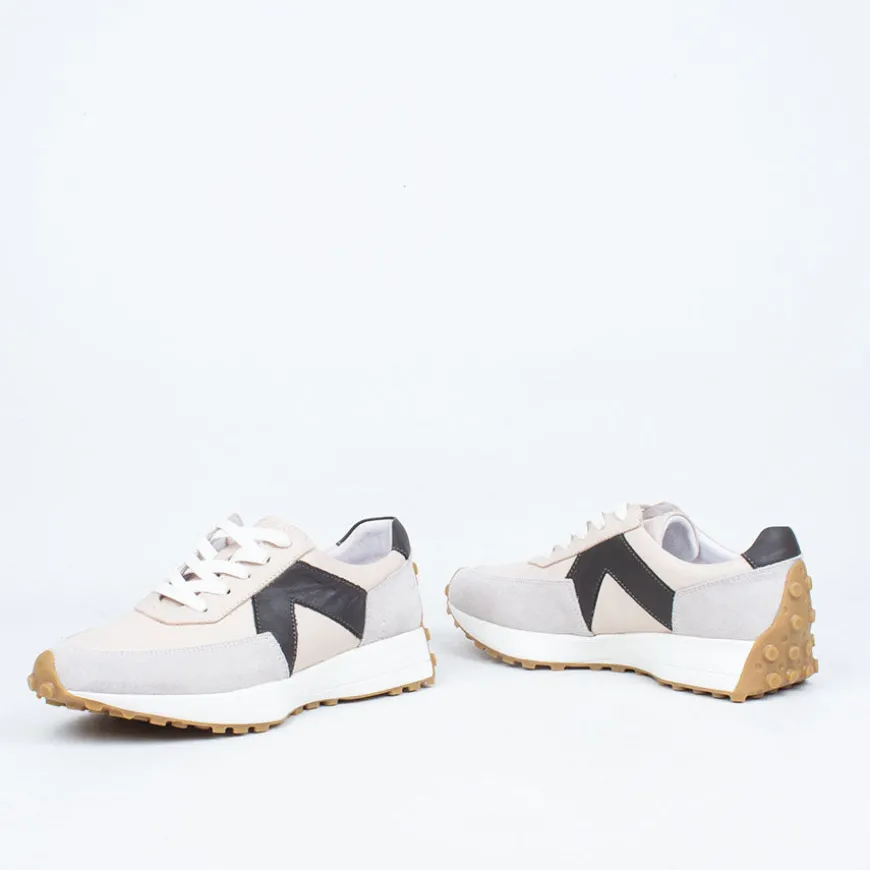 Freelance Sneaker^Gelato Store