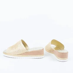 Izze Slide^Django & Juliette Shop