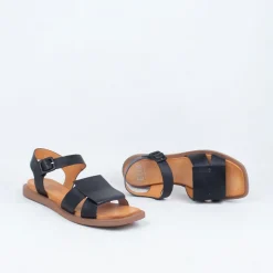 Monik Sandal^EOS Online