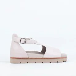 Mooch Sandal^Ernest Wyler Fashion