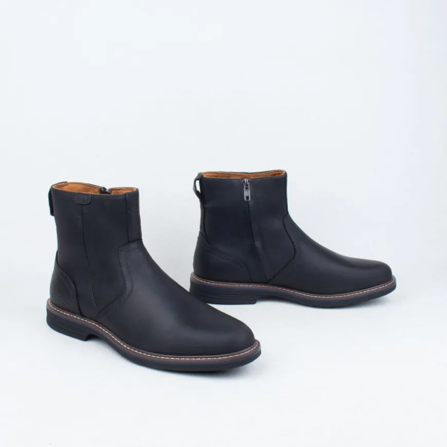 Norwalk Zip Boot^Florsheim Store