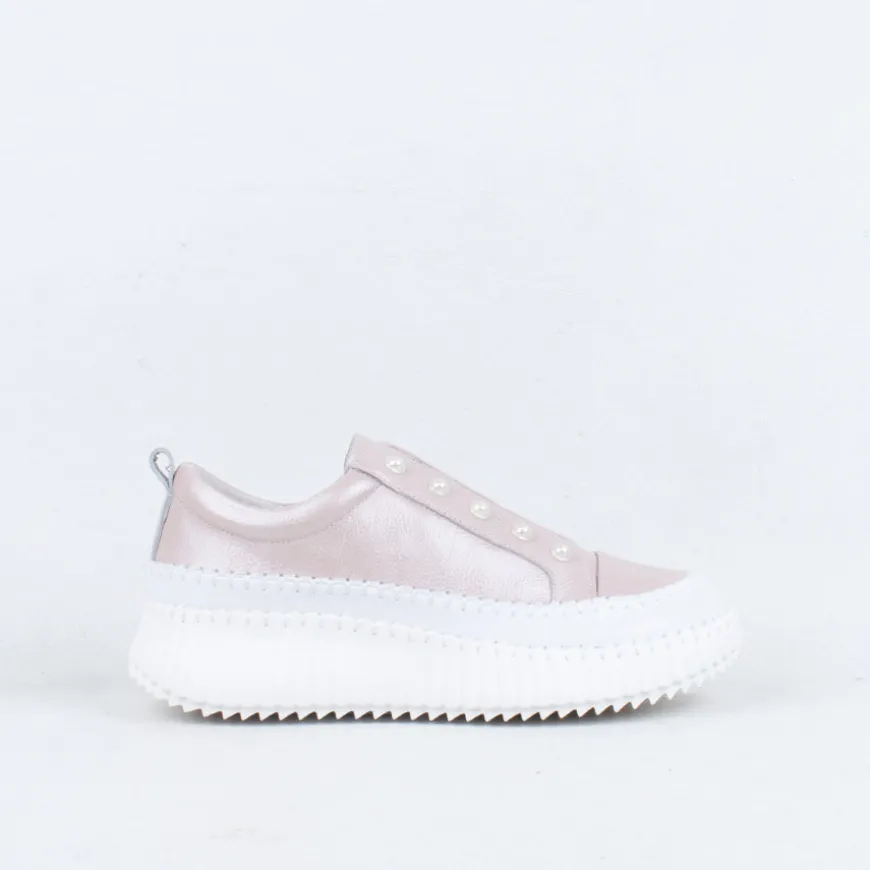 Pearlzie Sneaker^Minx Hot