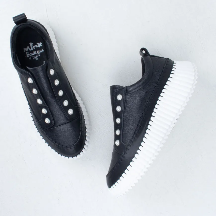 Pearlzie Sneaker^Minx Hot