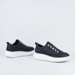 Pearlzie Sneaker^Minx Hot
