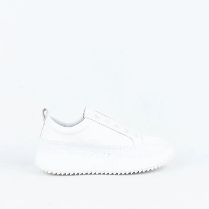 Pearlzie Sneaker^Minx Hot